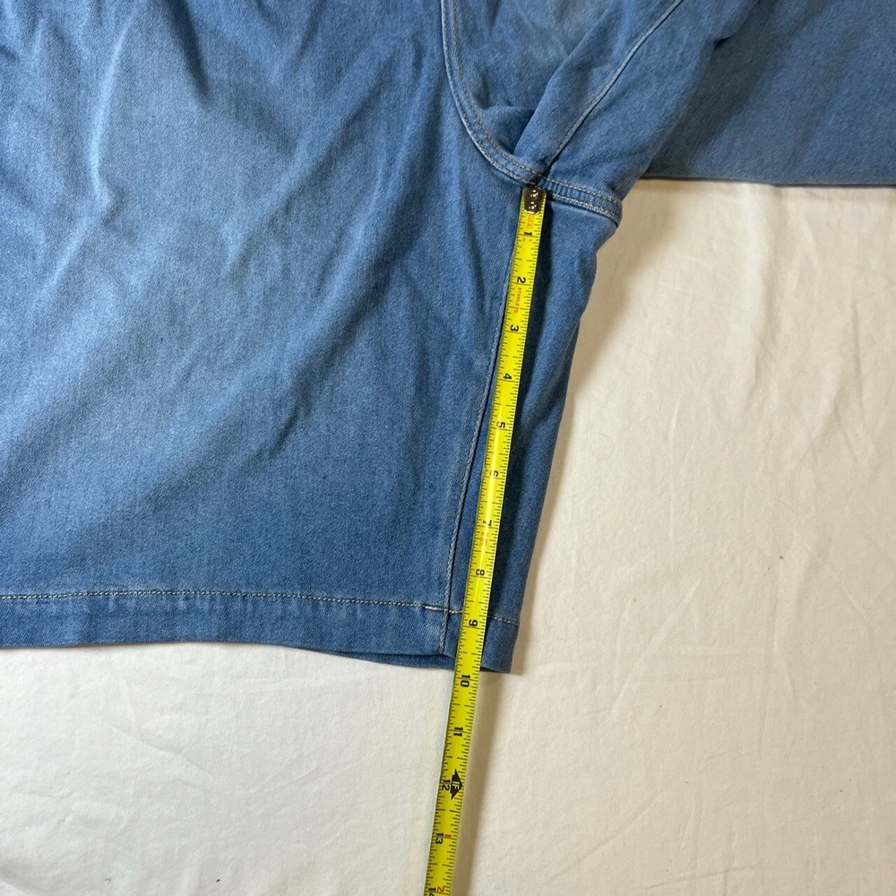 NWT Lane Bryant Blue Denim Belt Loops Button Closure Pleated Front Relaxed Bermu - Picture 3 of 6